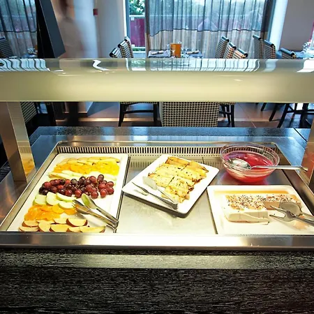 Olympus Thea Boutique