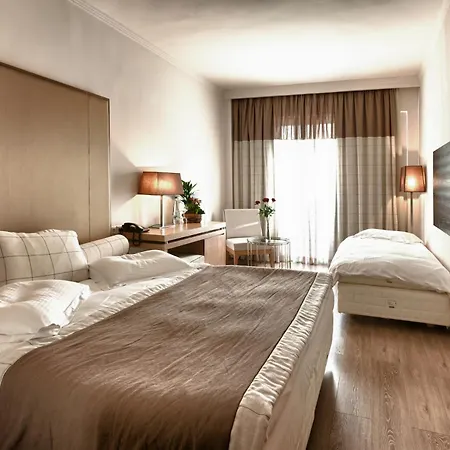 Olympus Thea Boutique 4*